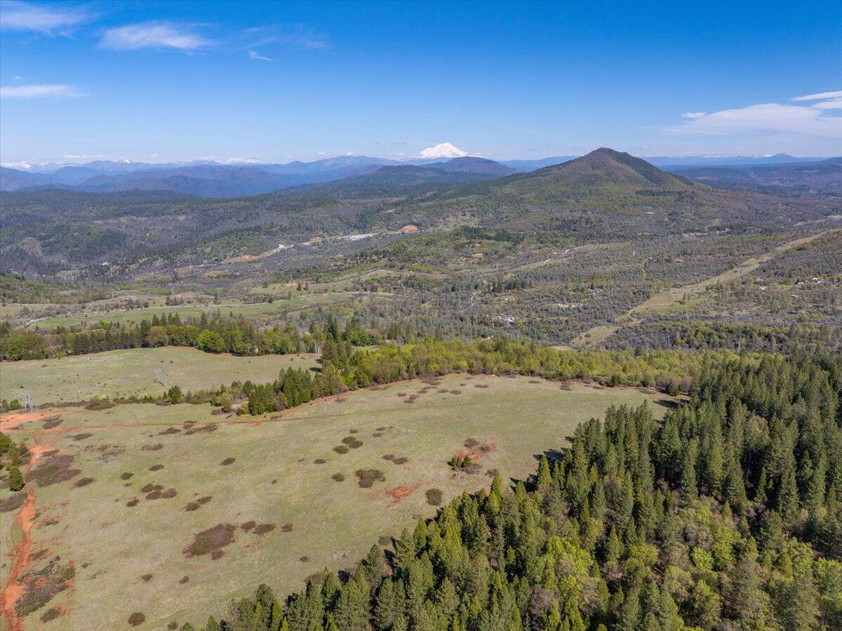16483 Buzzard Roost Road Bella Vista, CA 96008 - Photo 61 of 138 a view of ocean view with mountain