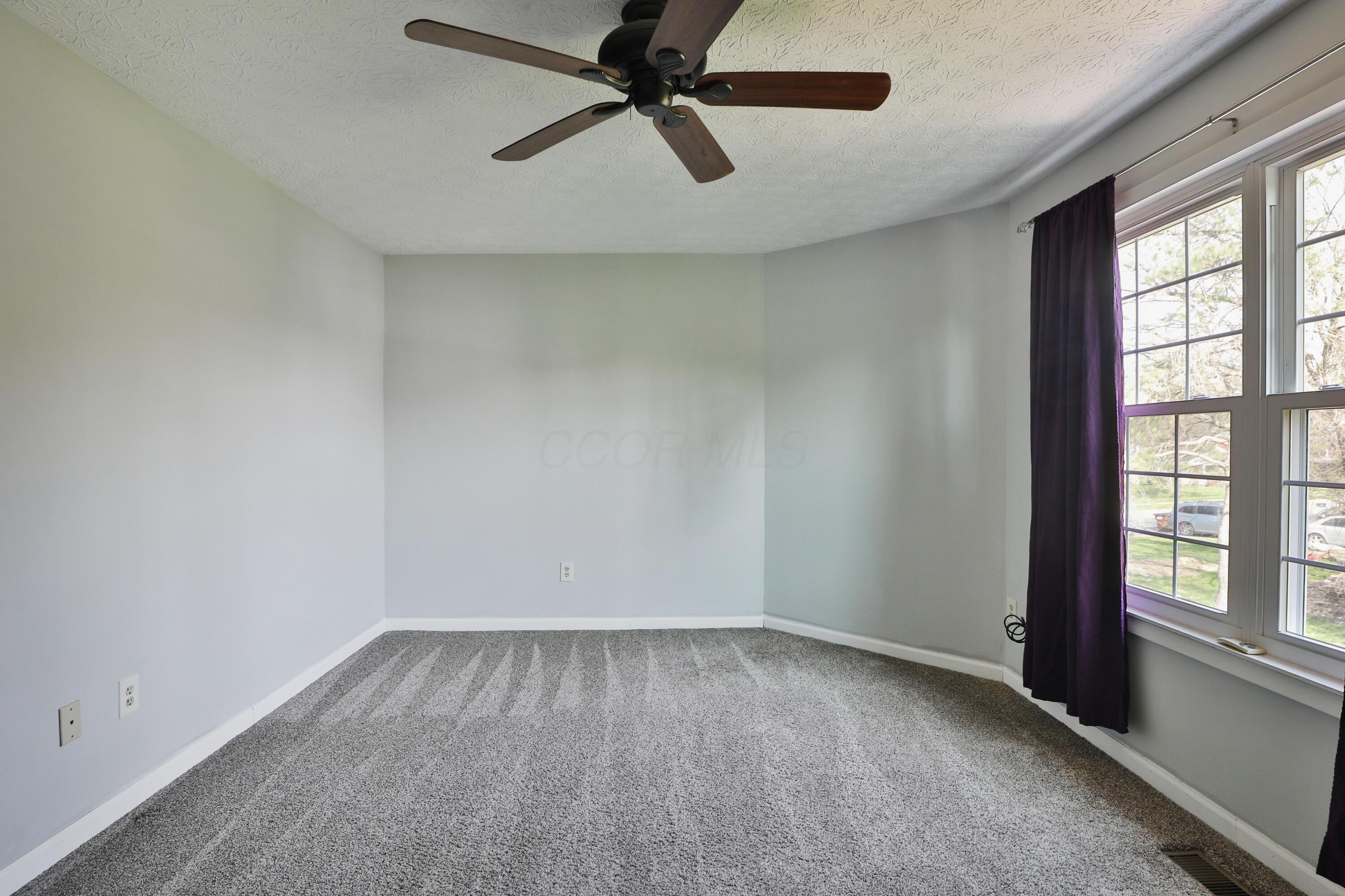 38 Ravine Ridge Drive South Powell, OH 43065 - Photo 22 of 39 38-RavineRidgeS-24