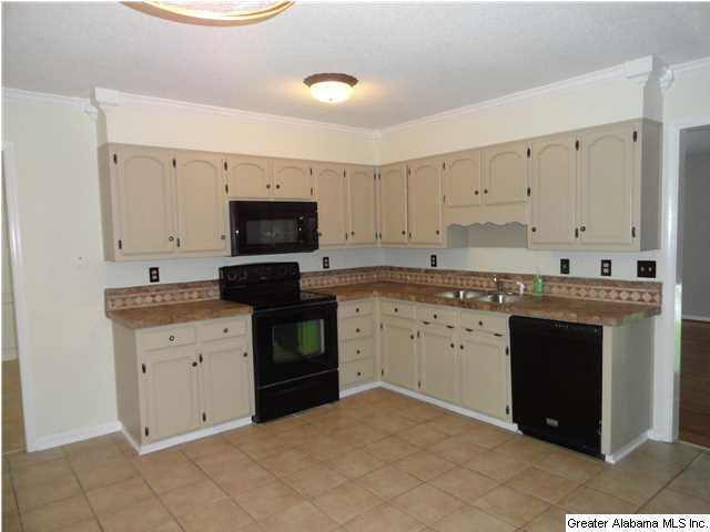 2024 Little Ridge Circle Birmingham, AL 35242 - Photo 8 of 28