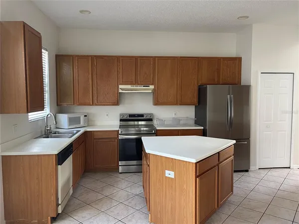 $518,000 | 13442 Lake Turnberry Circle, Orlando, FL 32828