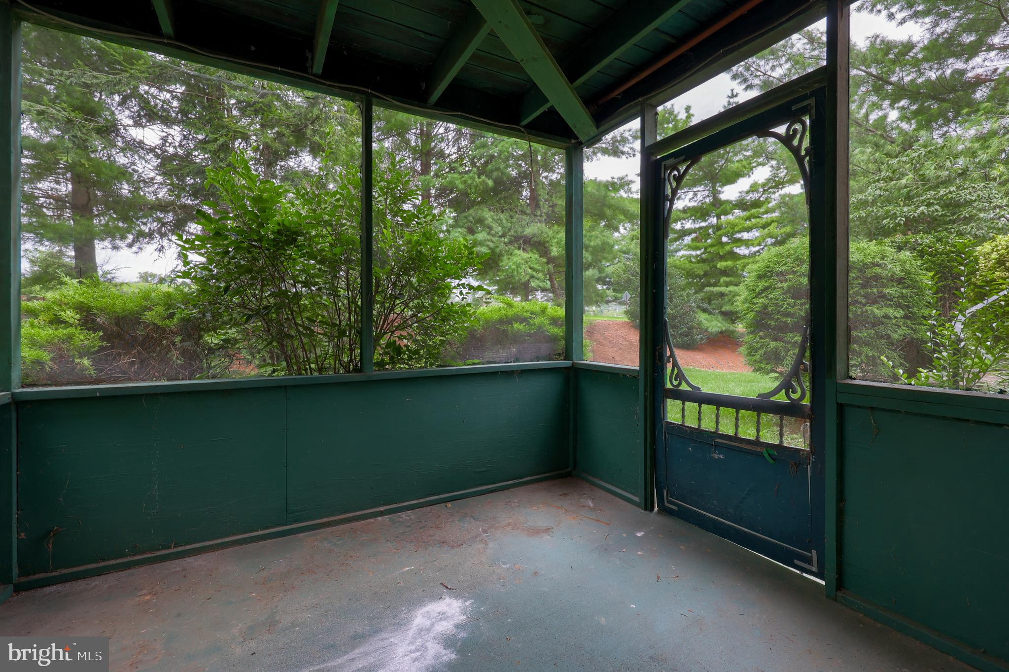 43 Sandstone Court Lititz, PA 17543 - Photo 39 of 50 a view of a green field