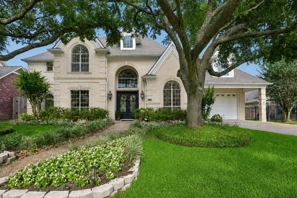 $1,198,000 | 2926 Quincannon Lane, Houston, TX 77043