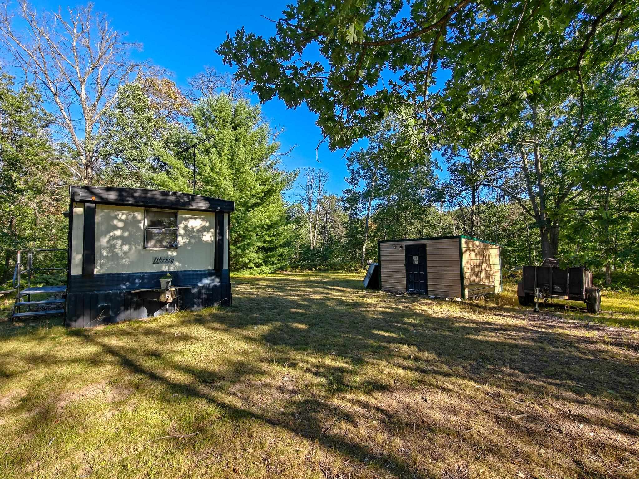 2541 Beatrice Road Harrison, MI 48625 - Photo 2 of 47 Gallery Image 2