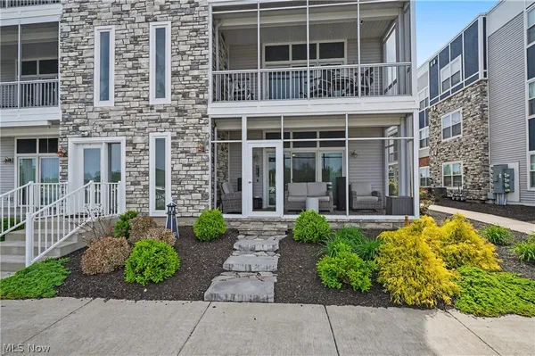 $560,000 | 2602 South Waterside Court, Unit 512, Lakeside Marblehead, OH 43440