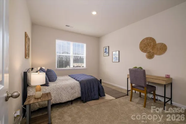 $2,600 | 8156 Merryvale Lane, Charlotte, NC 28214