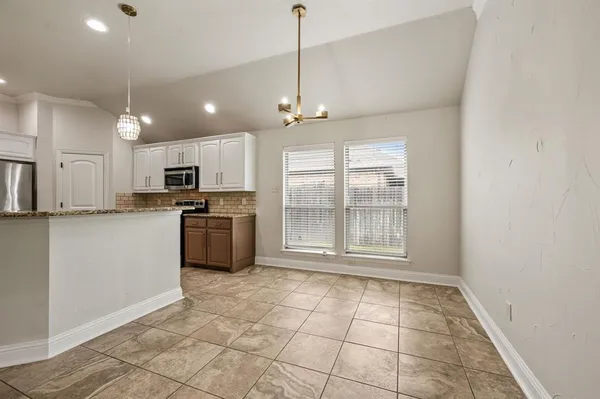 $2,700 | 104 Cold Track Drive, Aledo, TX 76008