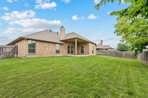 $2,700 | 104 Cold Track Drive, Aledo, TX 76008