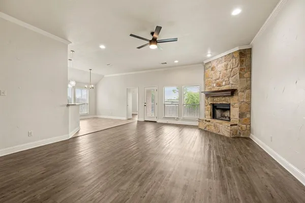 $2,700 | 104 Cold Track Drive, Aledo, TX 76008