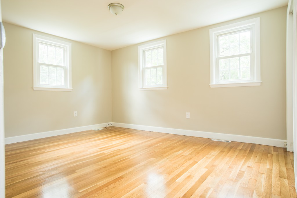 455 Old Post Road Walpole, MA 02081 - Photo 19 of 24 Gallery Image 19
