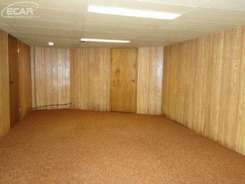 3355 Coldwater Road Mount Morris, MI 48458 - Photo 14 of 20 20442633-13.JPG