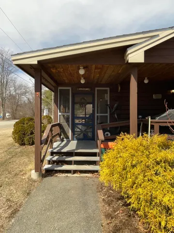 $224,500 | 12B York Street, Unit B, Solon, ME 04979