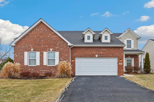 $375,000 | 2184 West 129th Place, Crown Point, IN 46307