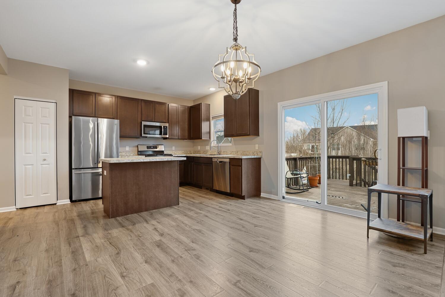 2184 West 129th Place Crown Point, IN 46307 - Photo 11 of 31 1500x1000