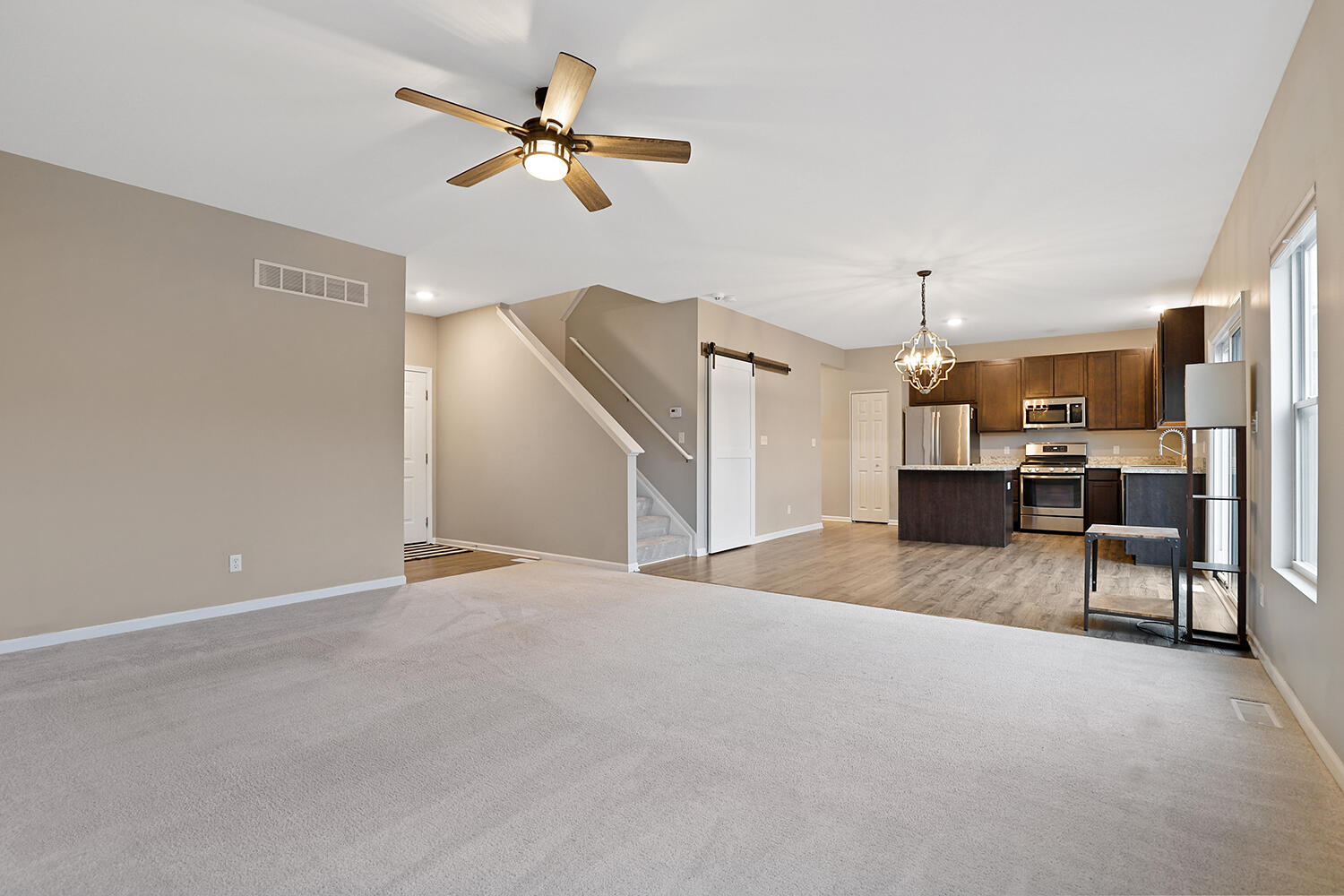 2184 West 129th Place Crown Point, IN 46307 - Photo 3 of 31 1500x1000