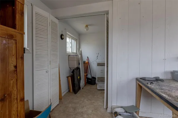 a view of a walk in closet