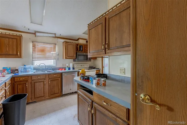 $199,000 | 114 6th Street, Hugo, CO 80821