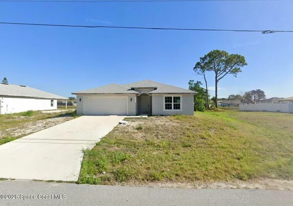 $245,000 | 899 Brickell Street Southeast, Palm Bay, FL 32909