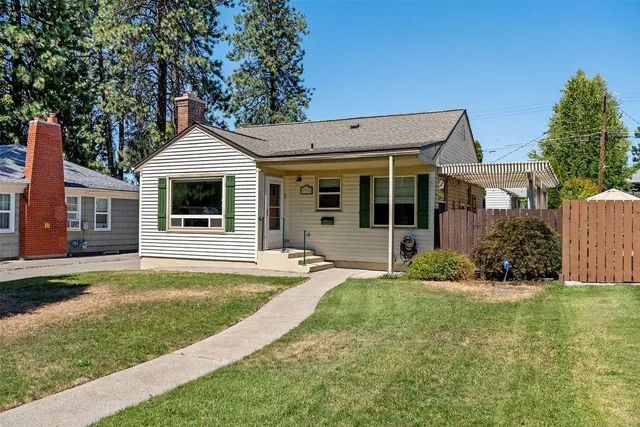 $399,000 | 2808 West Upton Avenue, Spokane, WA 99205