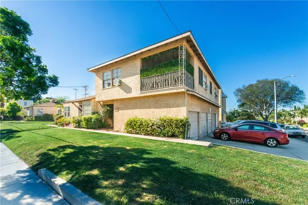 $2,750,000 | 1113 North Glenoaks Boulevard, Burbank, CA 91504