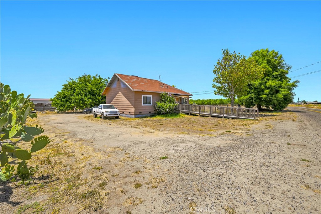 1957 Hull Road Atwater, CA 95301 - Photo 8 of 24