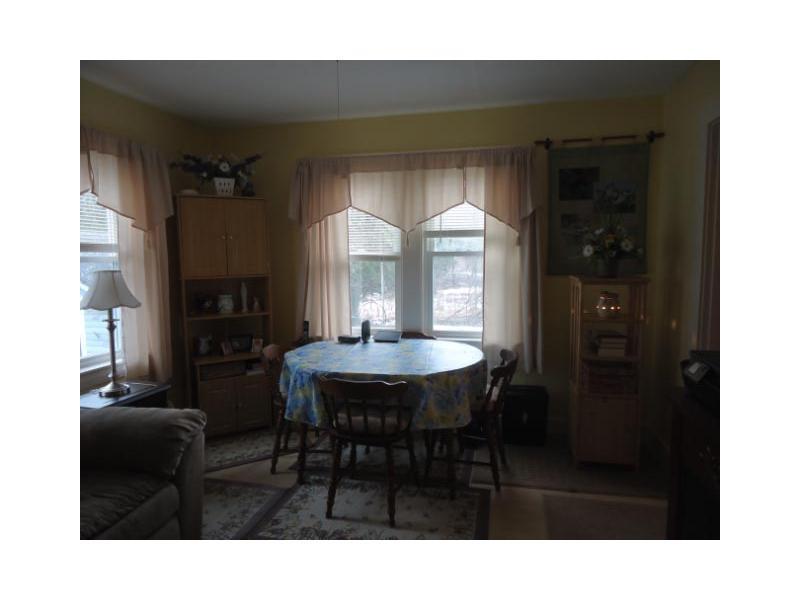 42 Nichol Street Paris, ME 04281 - Photo 11 of 16 Dining Room.