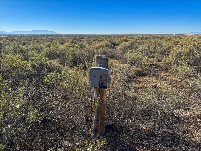 a view of a city with sky view