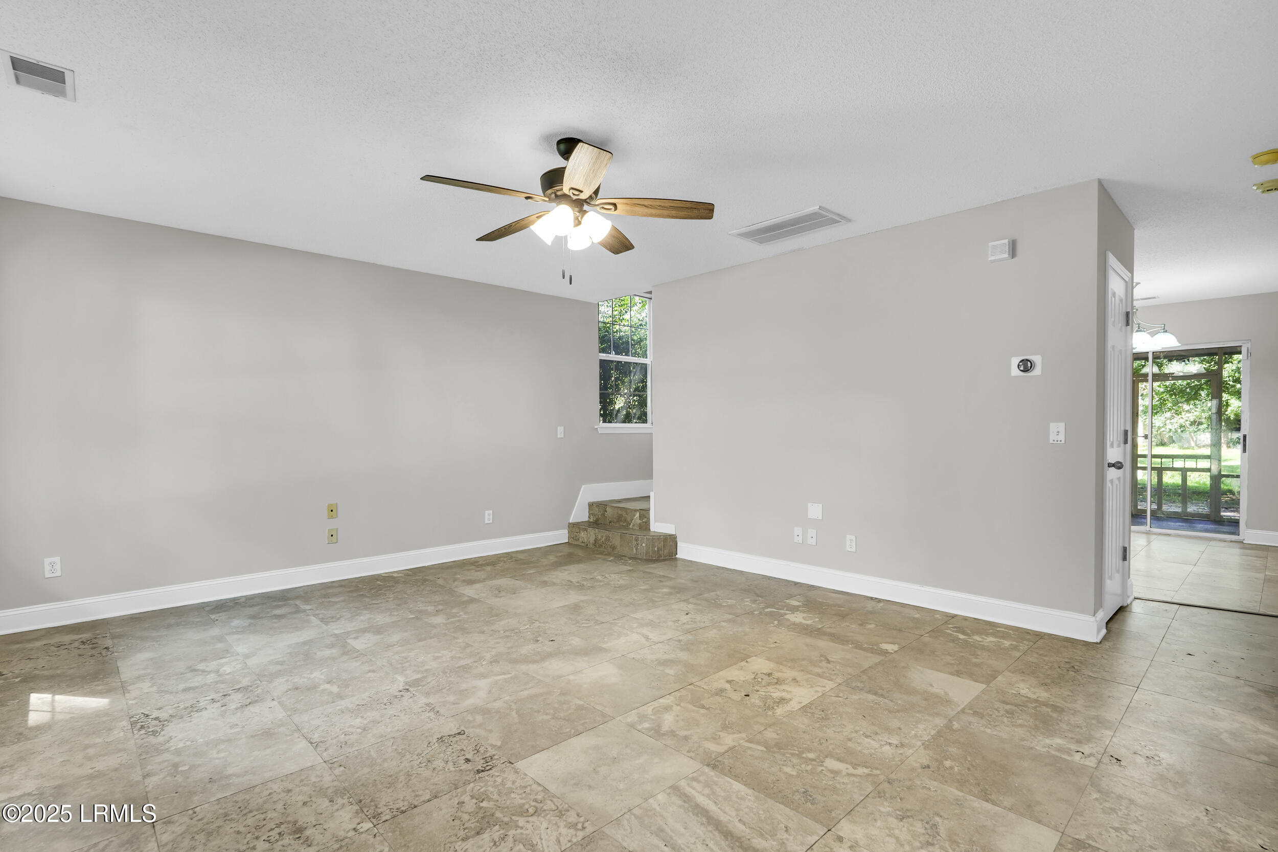 323 Mill Pond Road Bluffton, SC 29910 - Photo 9 of 52 36_ecp09632