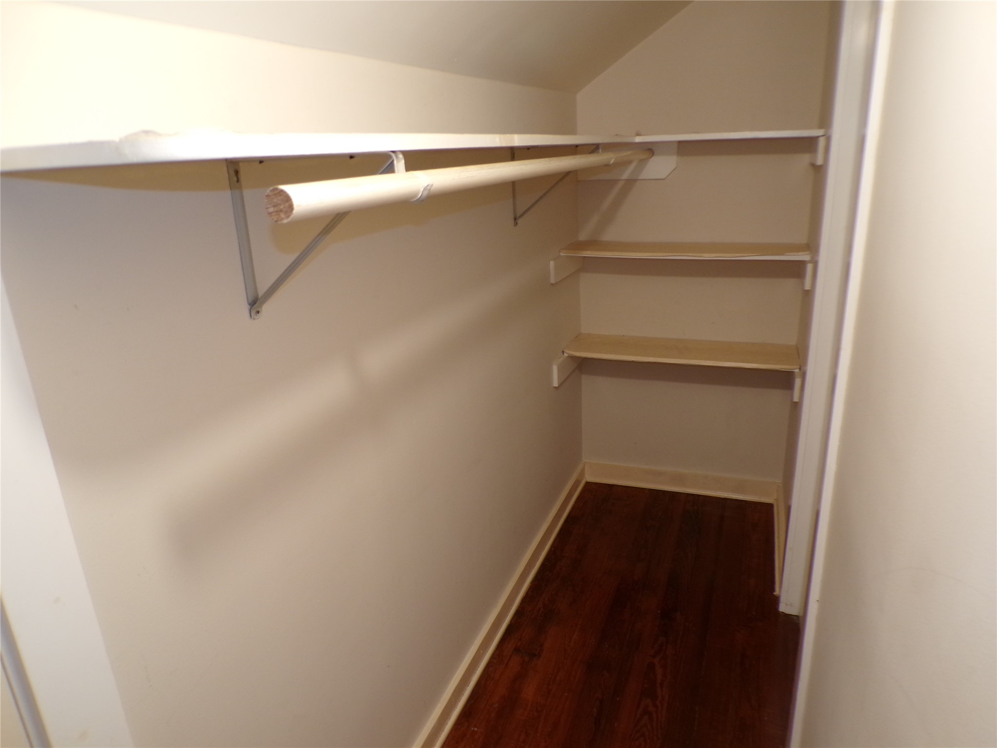 3416 Morrison Street, Unit 9 Houston, TX 77009 - Photo 16 of 38 Large closet in bedroom.