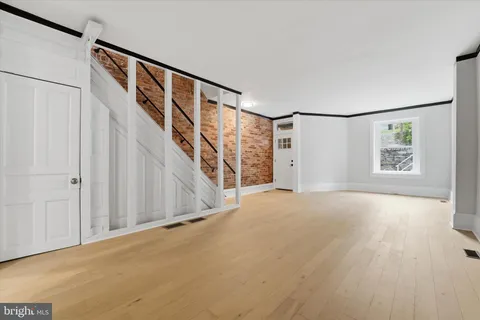 $439,900 | 303 Green Lane, Philadelphia, PA 19128