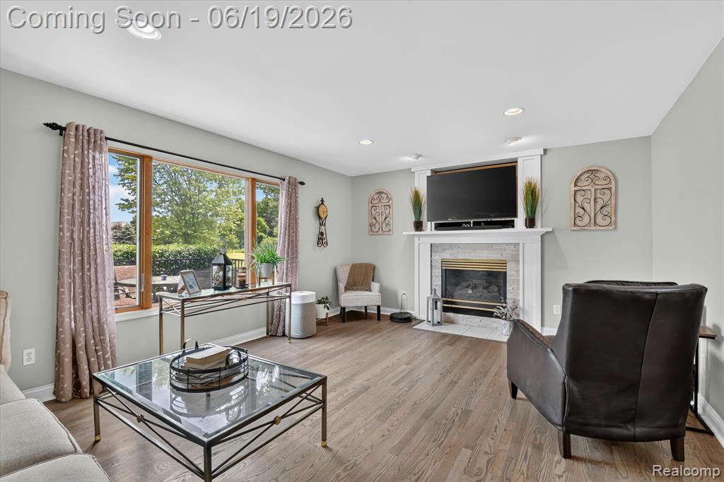 7040 Mc Guire Road Fenton, MI 48430 - Photo 3 of 43