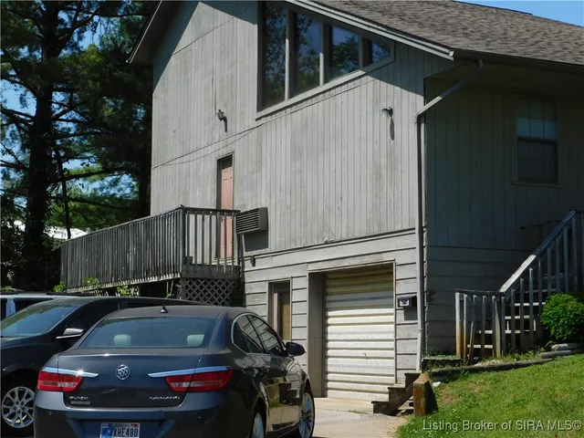 $1,500,000 | 100 Walnut Tree Drive, Salem, IN 47167