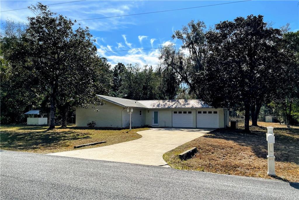 23262 Southwest Pony Ridge Drive Dunnellon, FL 34431 - Photo 1 of 1