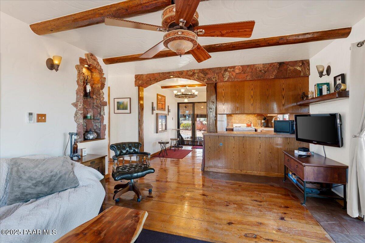 49 Norma Way Ash Fork, AZ 86320 - Photo 14 of 25 14-Living Room to Kitchen