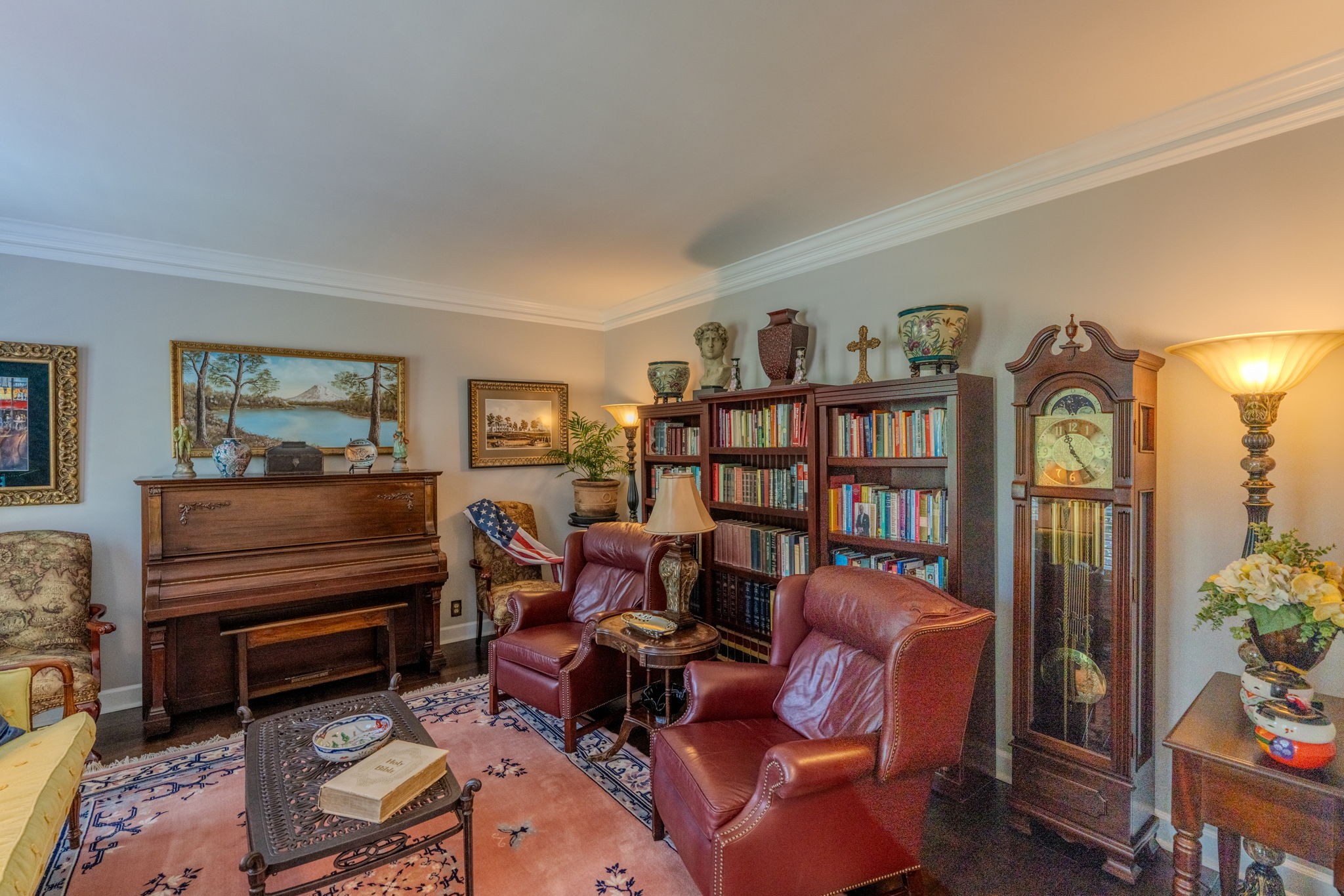 404 Chesterfield Place Franklin, TN 37064 - Photo 8 of 38 a room with furniture workspace and a window