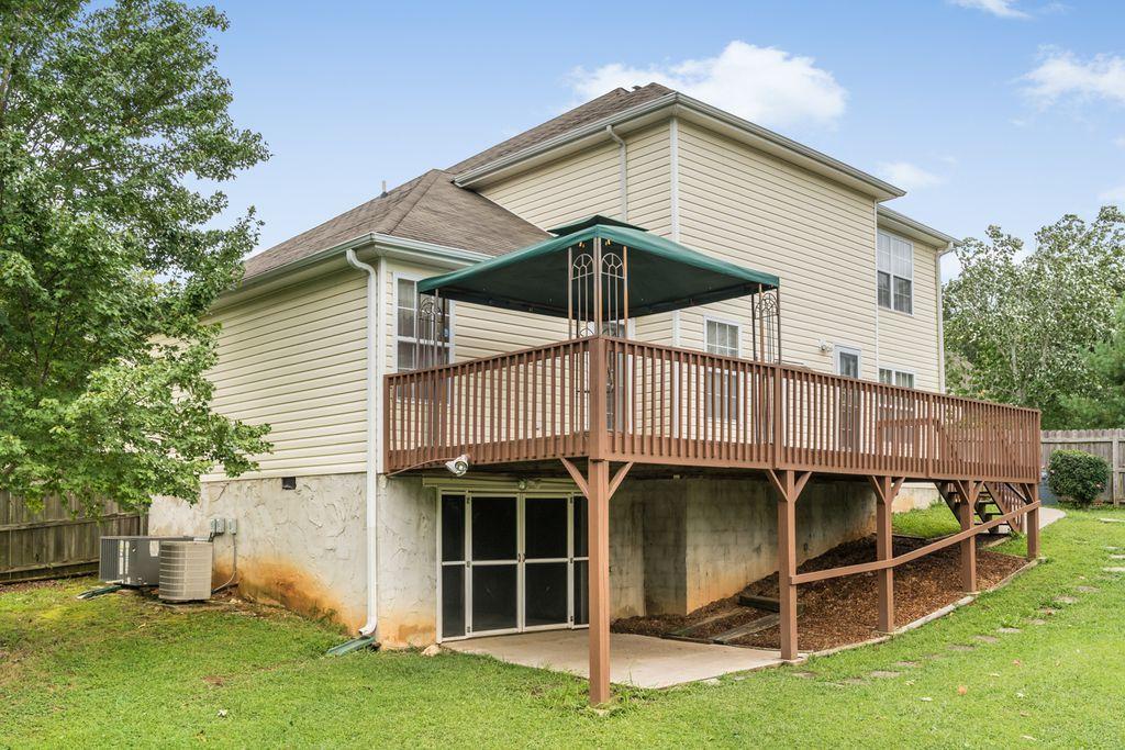 6308 Rim Crest Lane Harrison, TN 37341 - Photo 3 of 21 ISindp0bmarzro0000000000