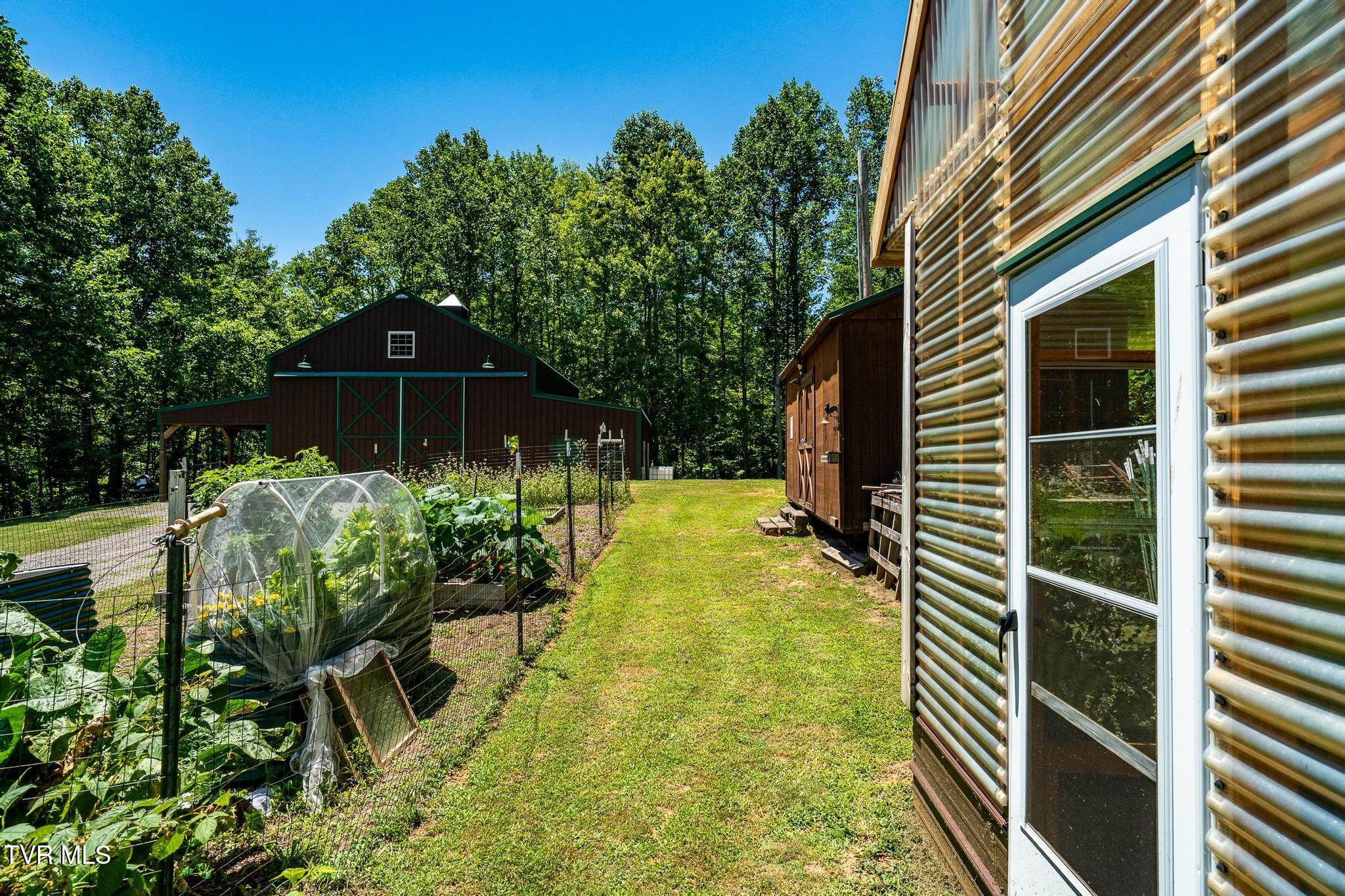 1426 Poga Road Butler, TN 37640 - Photo 87 of 128 1426 Poga Road (73 of 152)