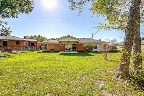 $269,900 | 5805 Circular Drive, North Richland Hills, TX 76117