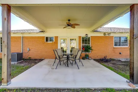 $269,900 | 5805 Circular Drive, North Richland Hills, TX 76117