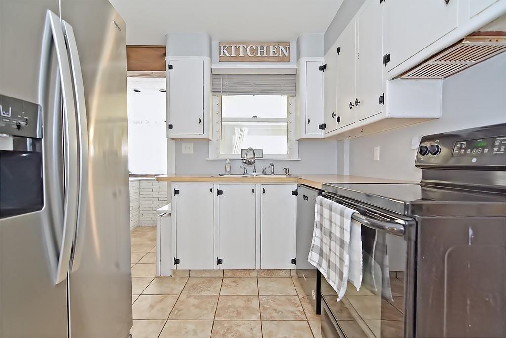 9 Paxton Road Spencer, MA 01562 - Photo 10 of 40 Gallery Image 10