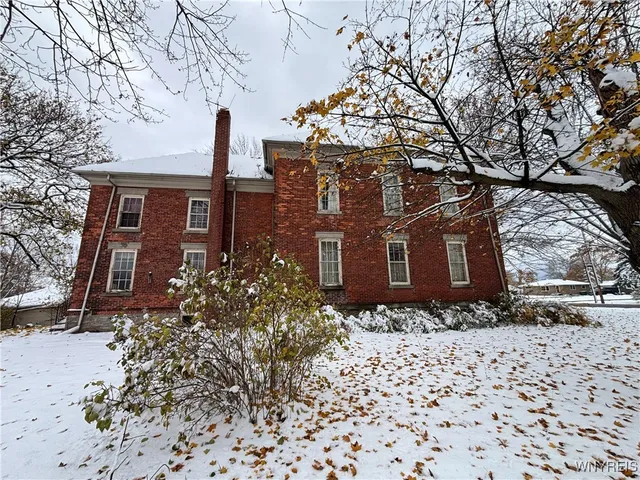 $259,900 | 5755 Beattie Avenue, Lockport Town, NY 14094