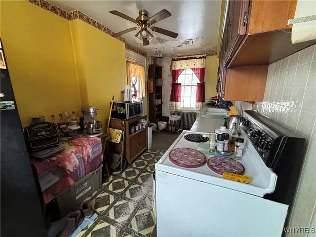 $259,900 | 5755 Beattie Avenue, Lockport Town, NY 14094