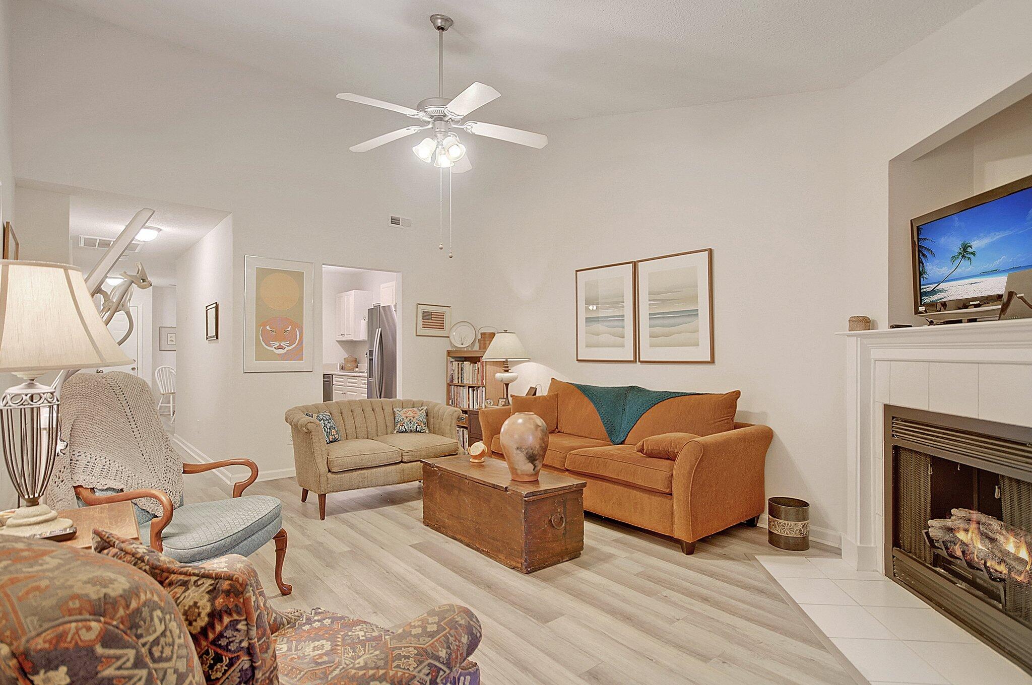 8015 Vermont Road North Charleston, SC 29418 - Photo 3 of 25 18-web-or-mls-CREM_8015 Vermont_018