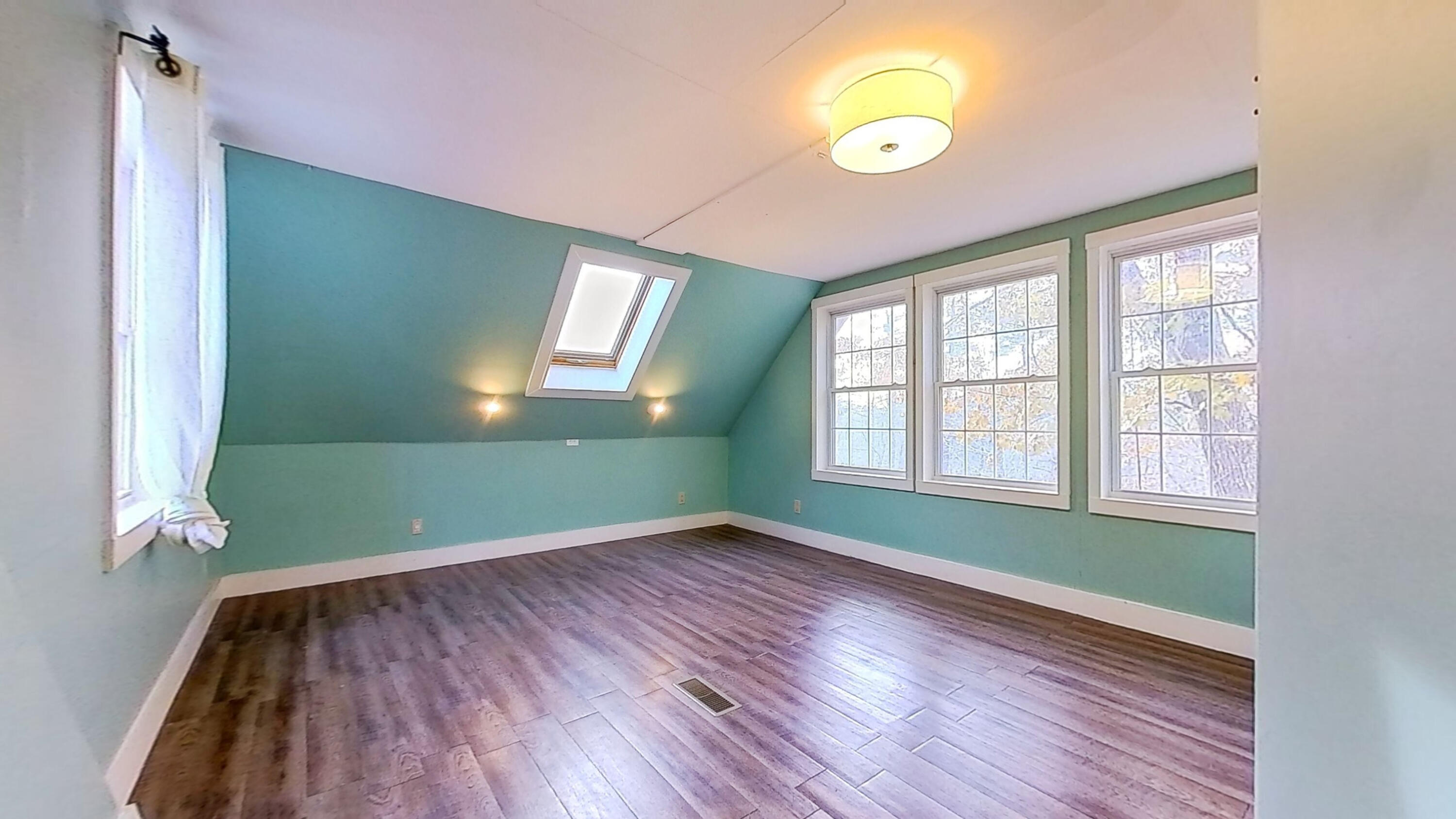 180 Ridge Road Newcastle, ME 04553 - Photo 30 of 51 Primary