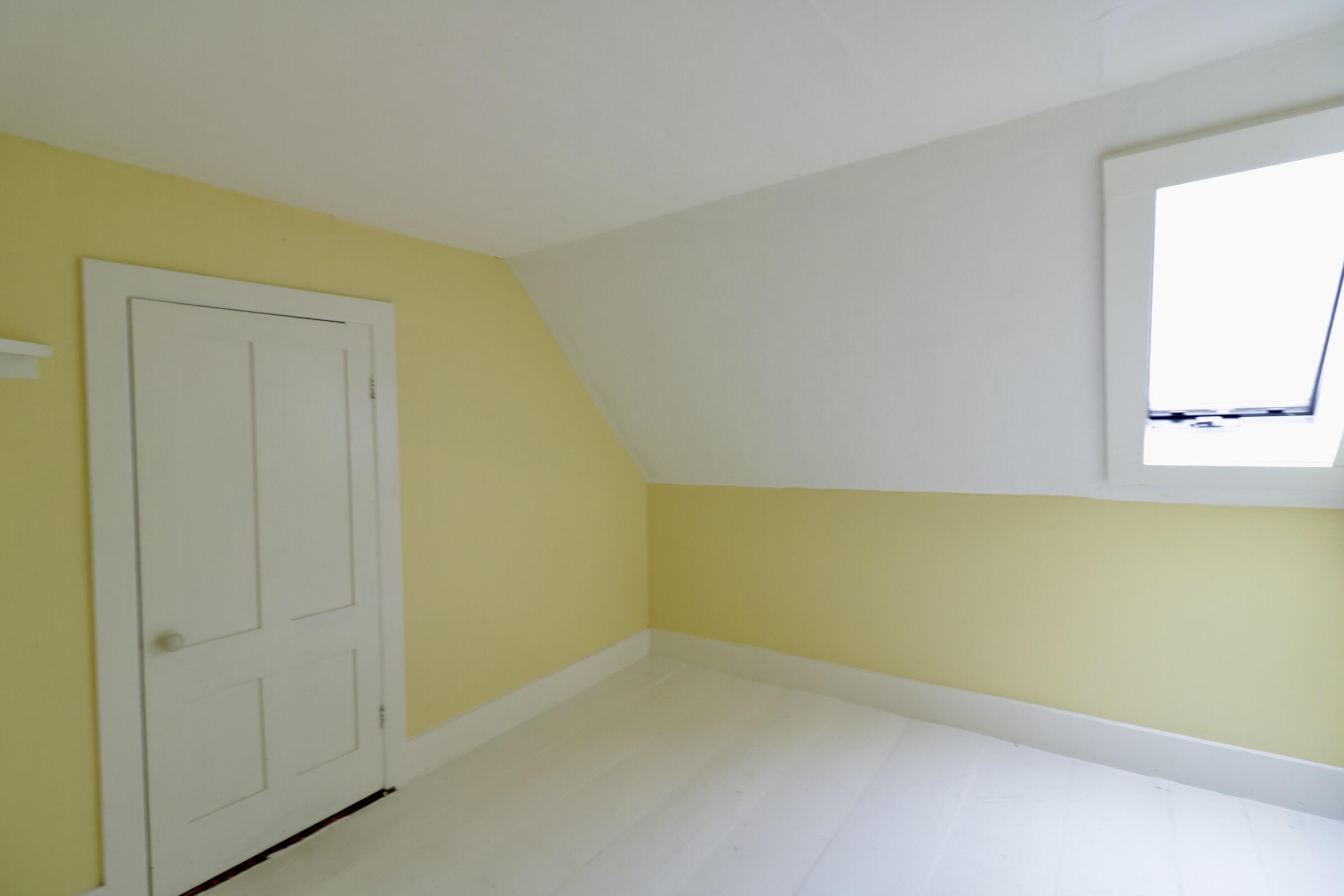 180 Ridge Road Newcastle, ME 04553 - Photo 34 of 51 Upstairs room