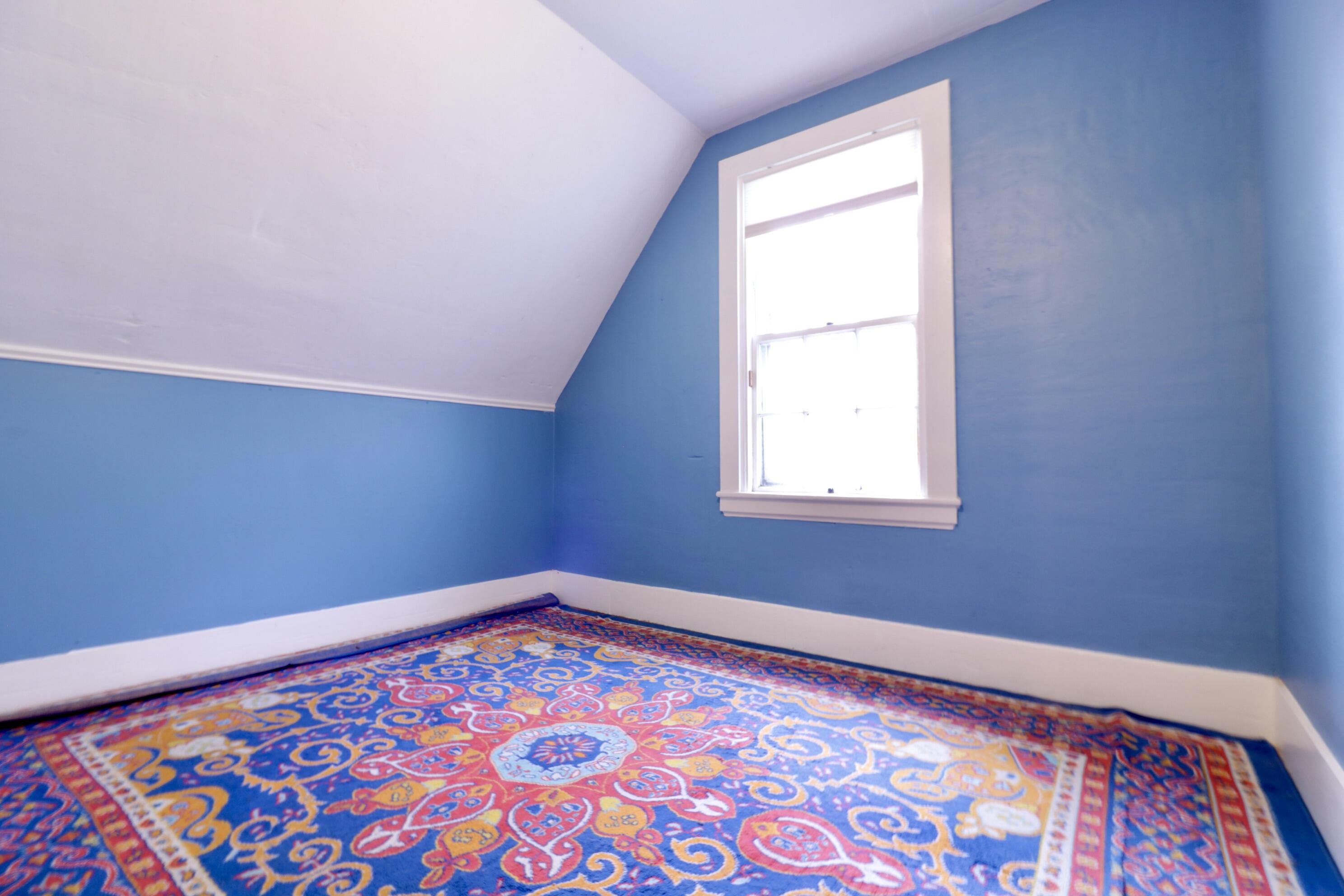 180 Ridge Road Newcastle, ME 04553 - Photo 35 of 51 Upstairs room