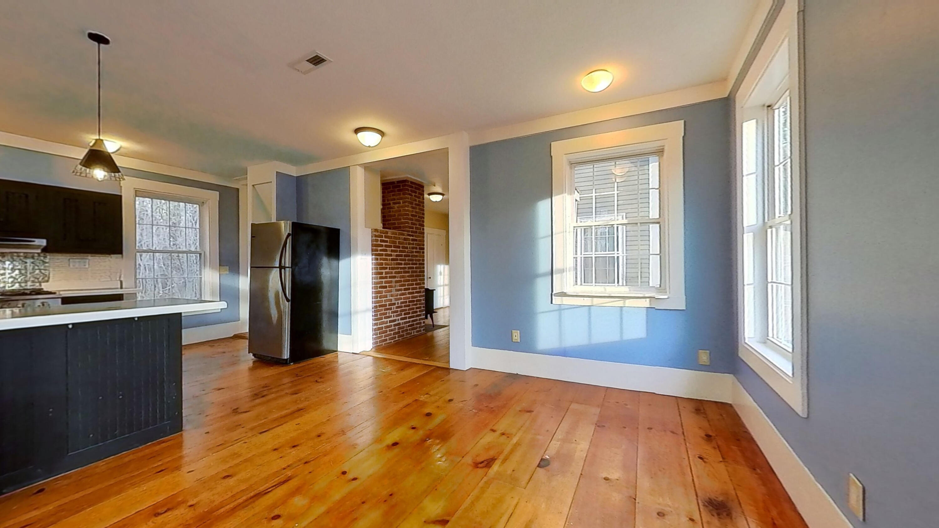 180 Ridge Road Newcastle, ME 04553 - Photo 7 of 51 Sitting Area