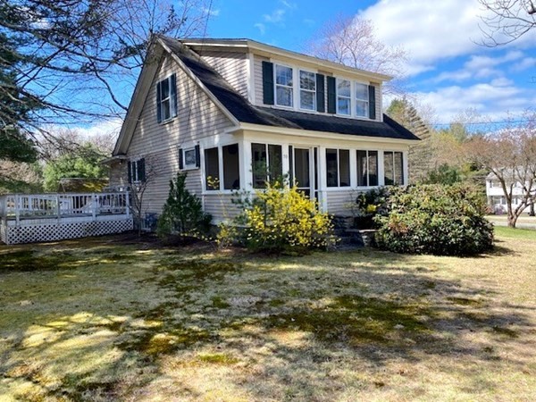 59 Laws Brook Road Acton, MA 01720 - Photo 3 of 33