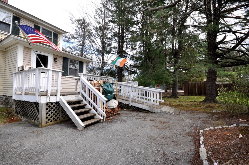 59 Laws Brook Road Acton, MA 01720 - Photo 6 of 33