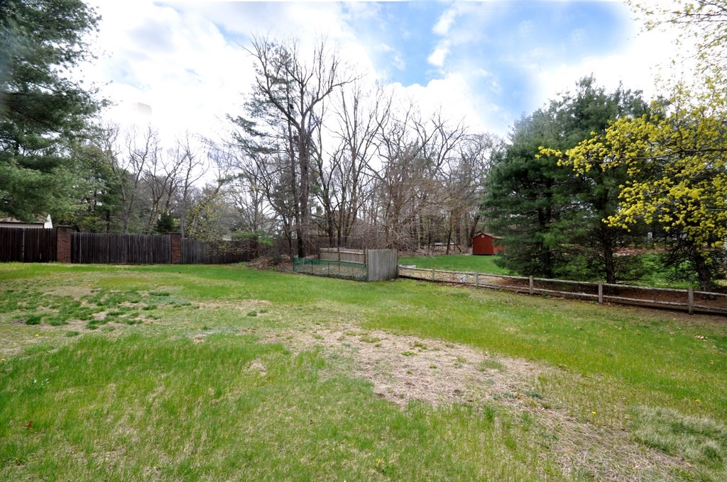 59 Laws Brook Road Acton, MA 01720 - Photo 8 of 33