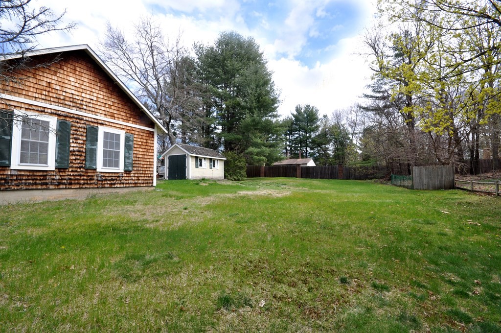 59 Laws Brook Road Acton, MA 01720 - Photo 9 of 33